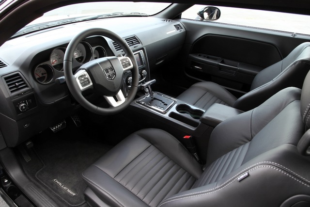 Dodge Challenger photo 107
