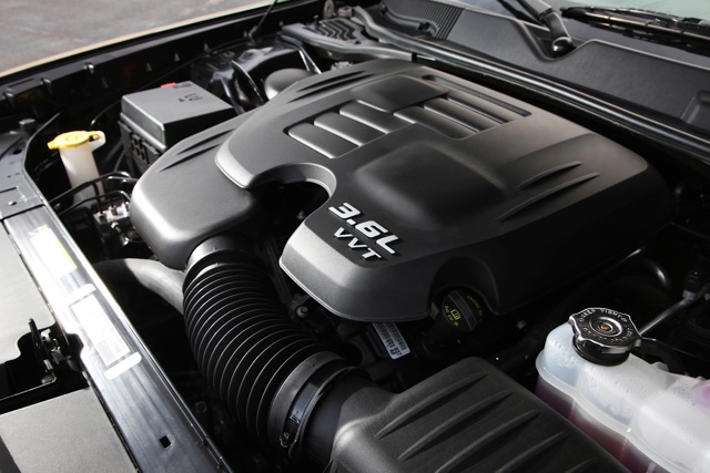 Dodge Challenger photo 109