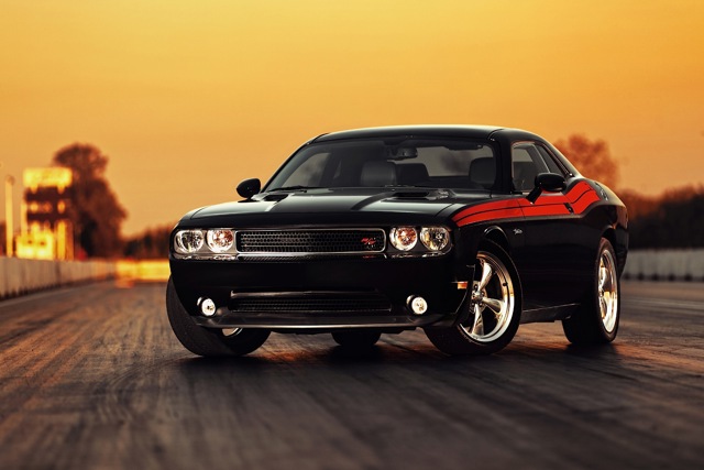 Dodge Challenger photo 16