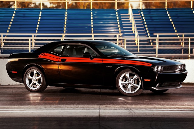 Dodge Challenger photo 17