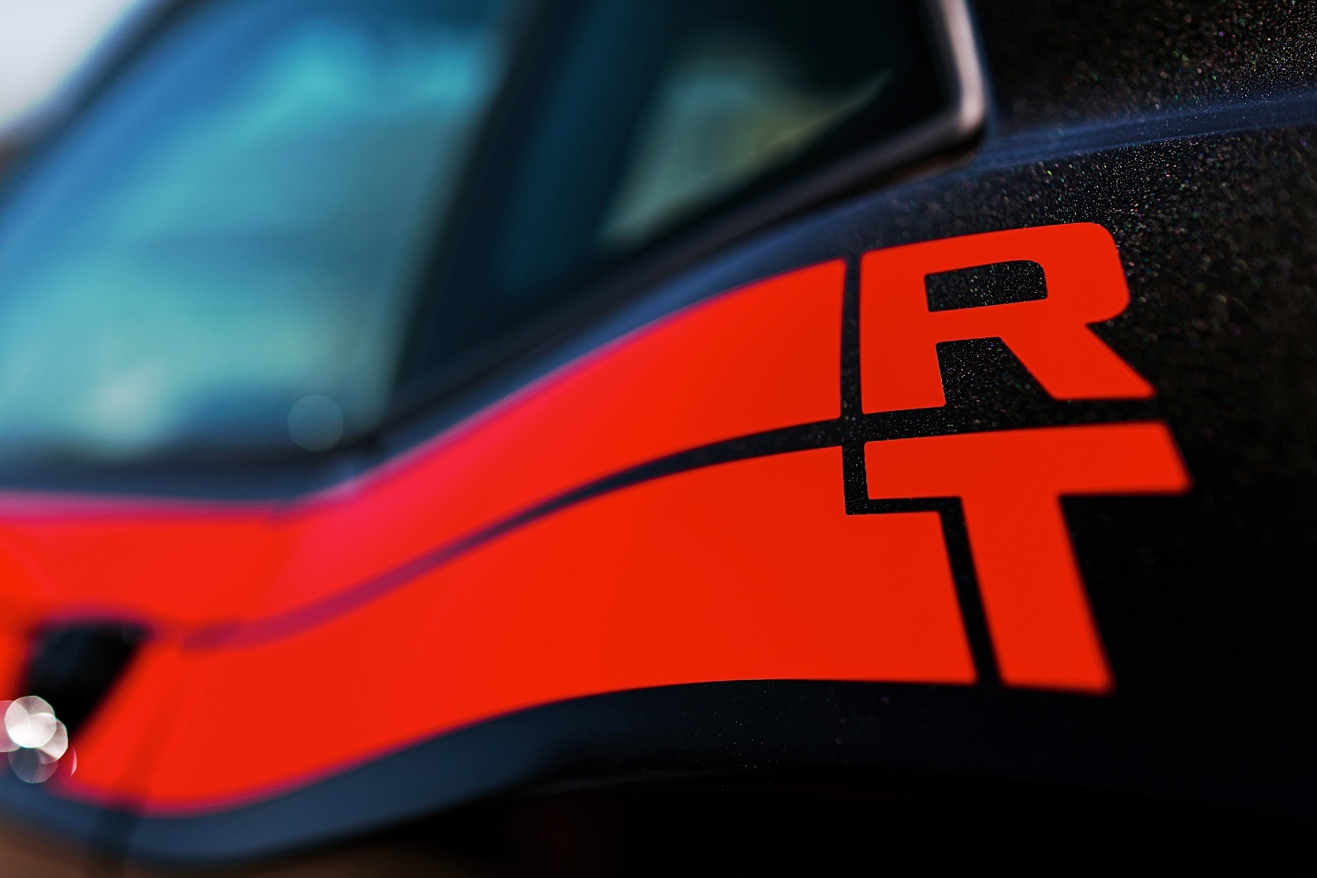 Dodge Challenger photo 18