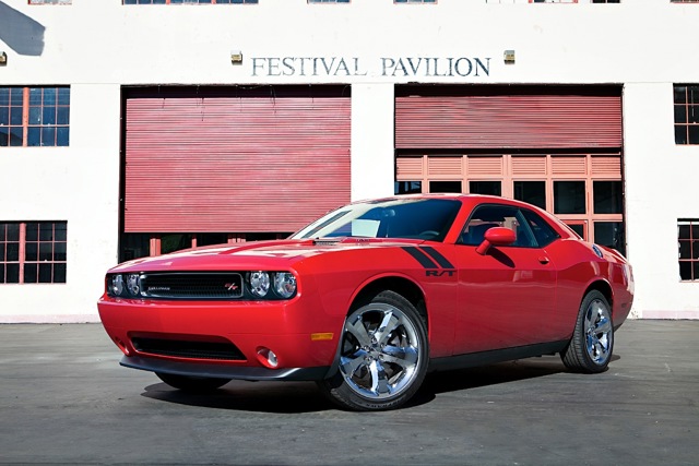 Dodge Challenger photo 19