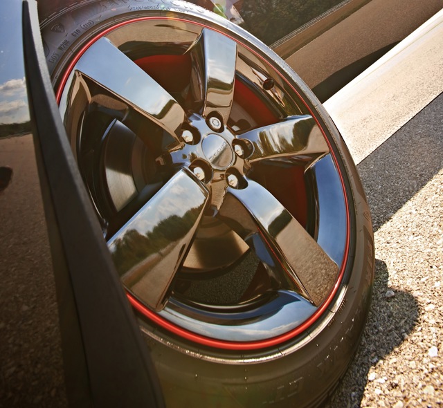Dodge Challenger photo 31