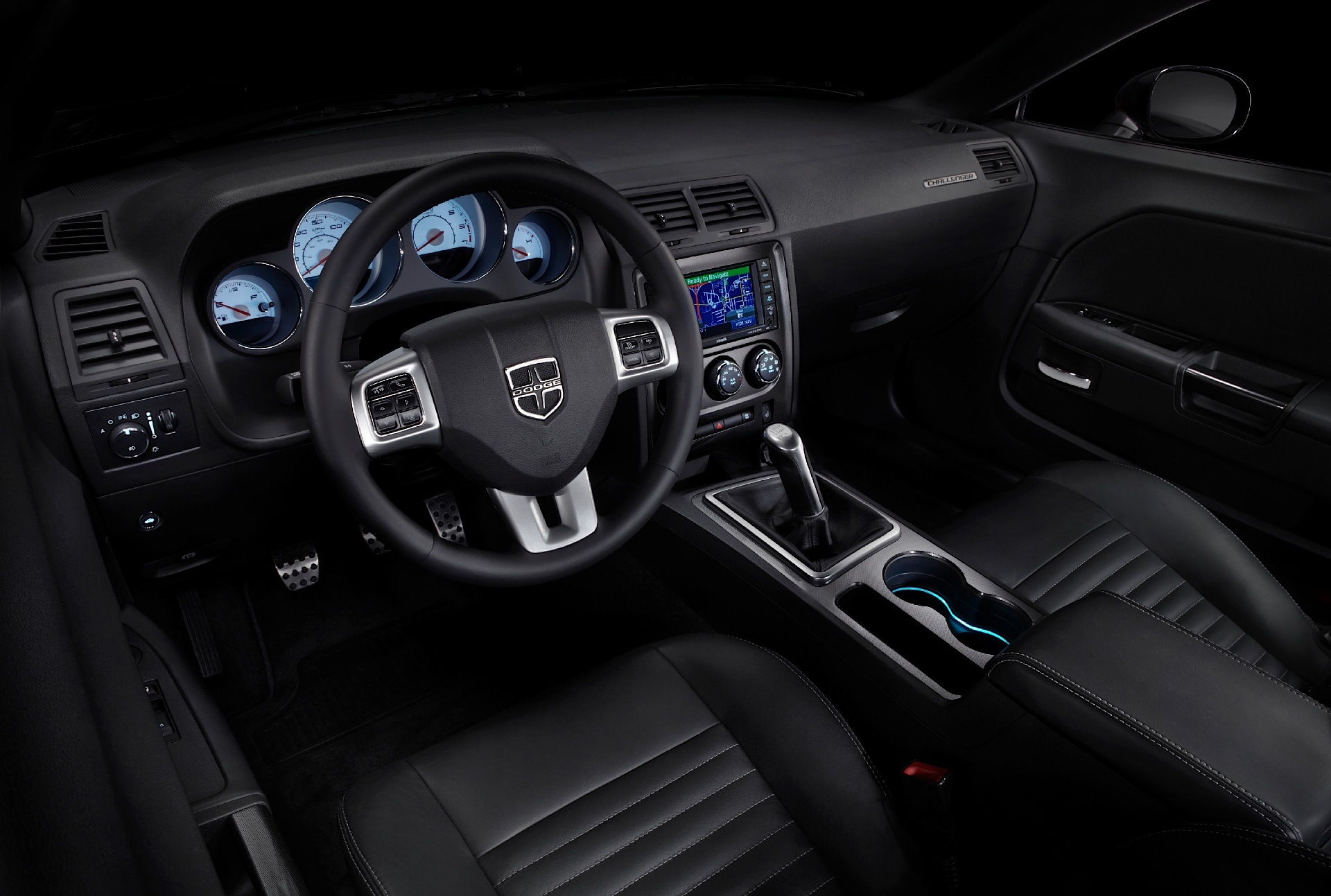 Dodge Challenger photo 111