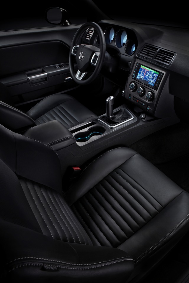 Dodge Challenger photo 112