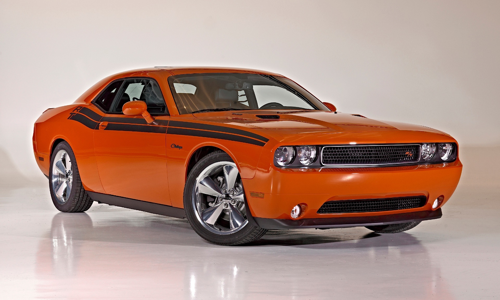 Dodge Challenger photo 37