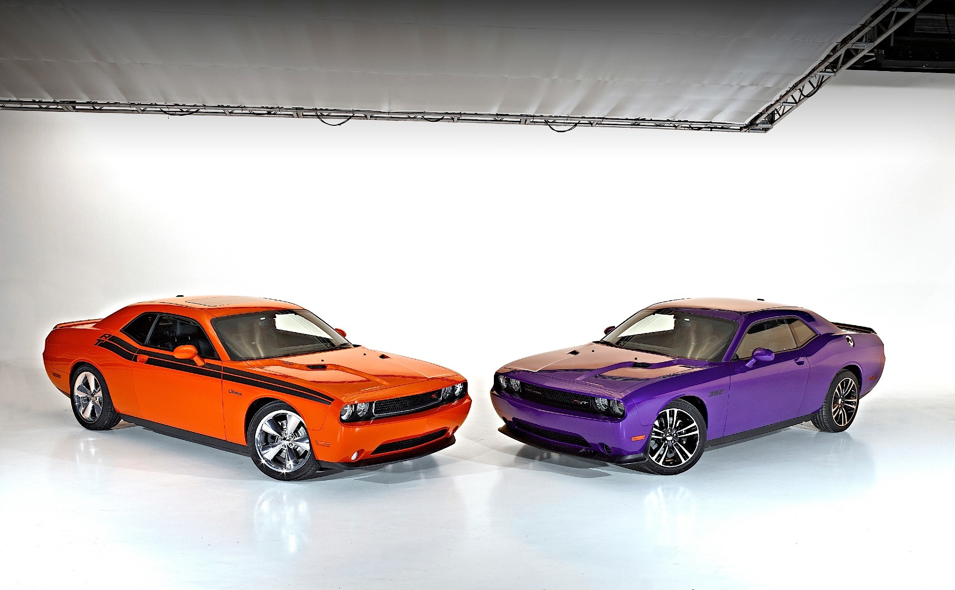 Dodge Challenger photo 39