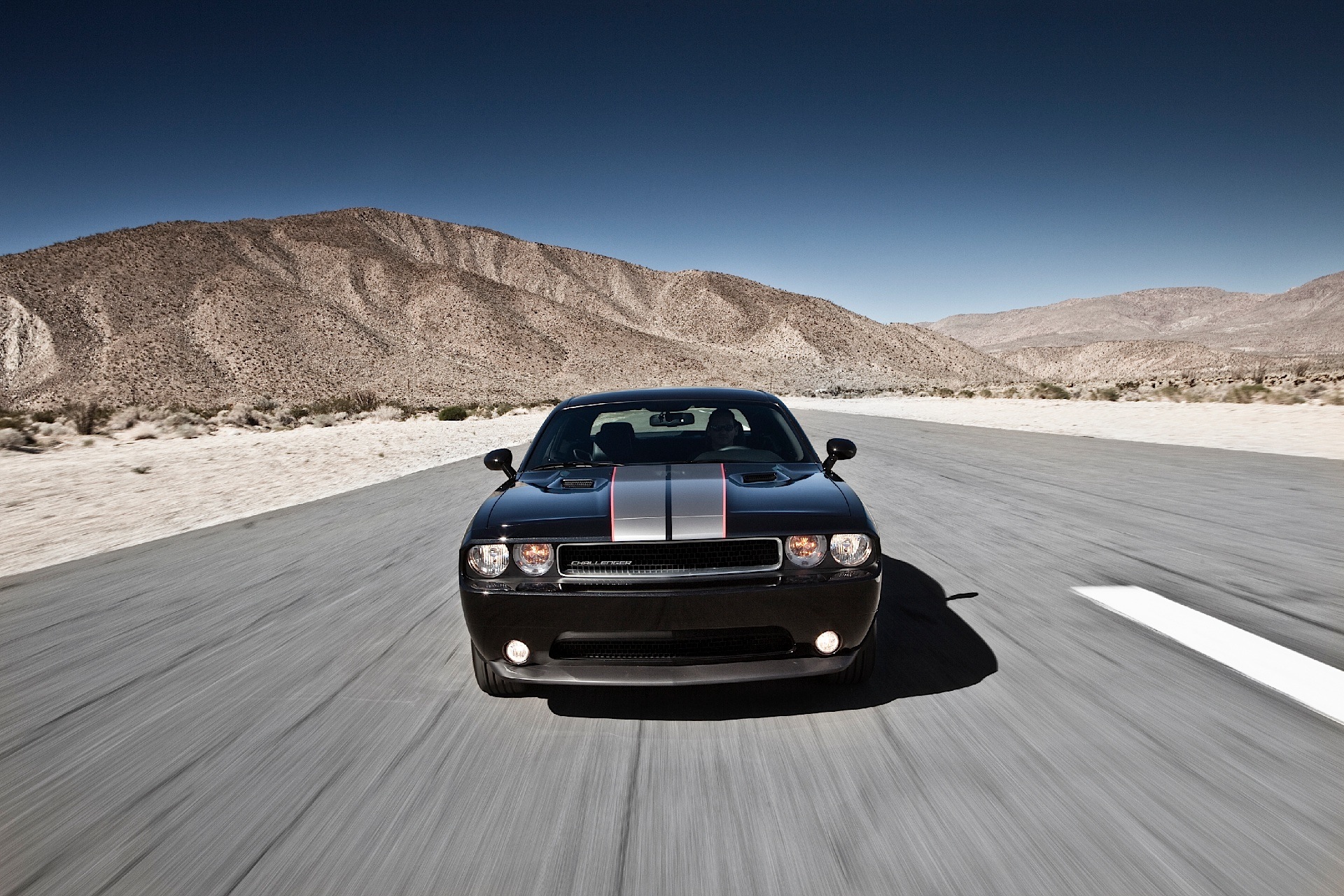Dodge Challenger photo 61