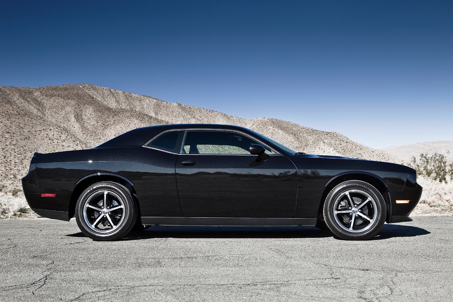 Dodge Challenger photo 69