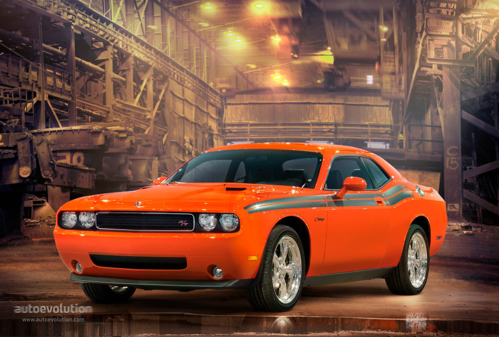 Dodge Challenger photo 3