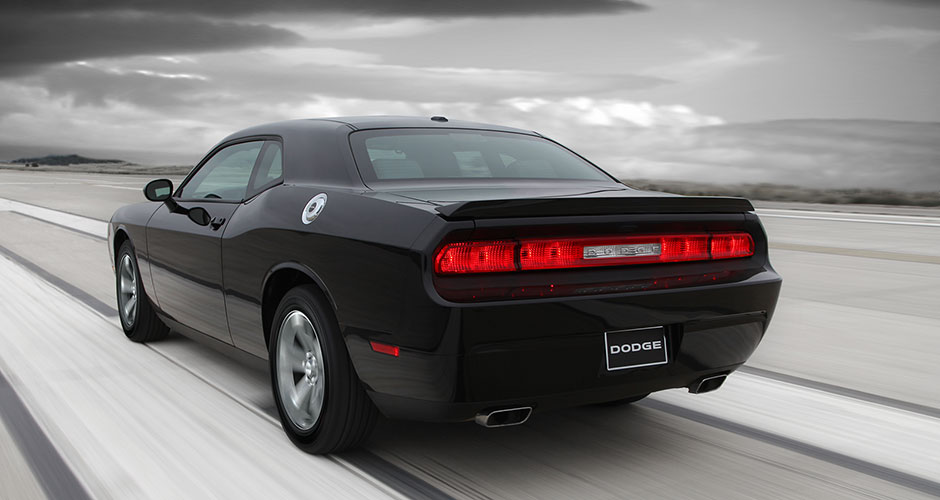 Dodge Challenger photo 9