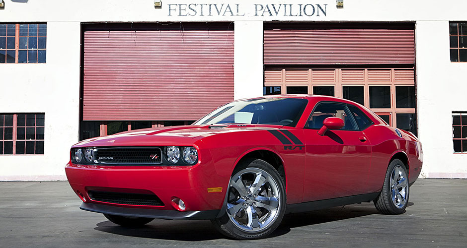 Dodge Challenger photo 11