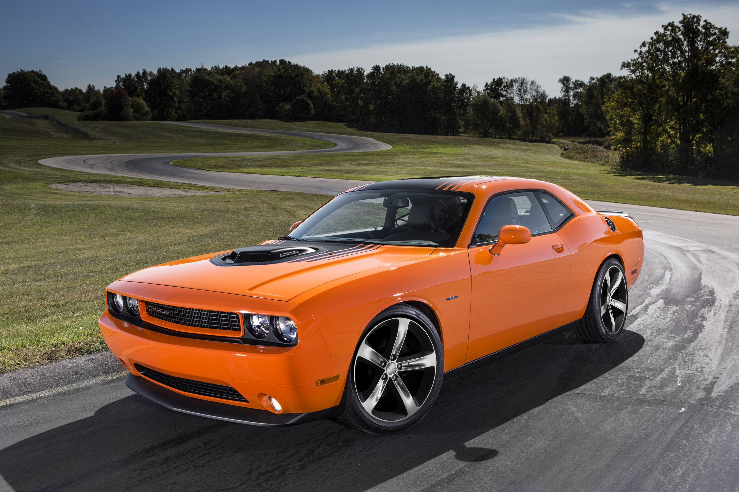 Dodge Challenger photo 58