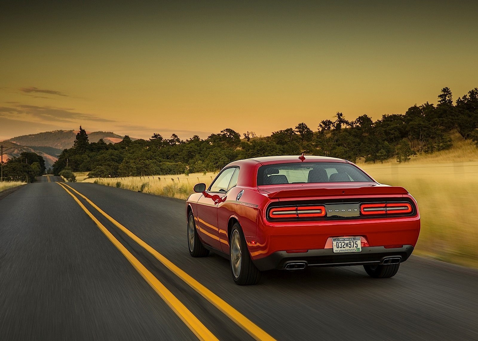 Dodge Challenger photo 79