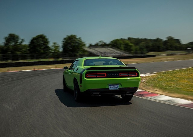 Dodge Challenger photo 82