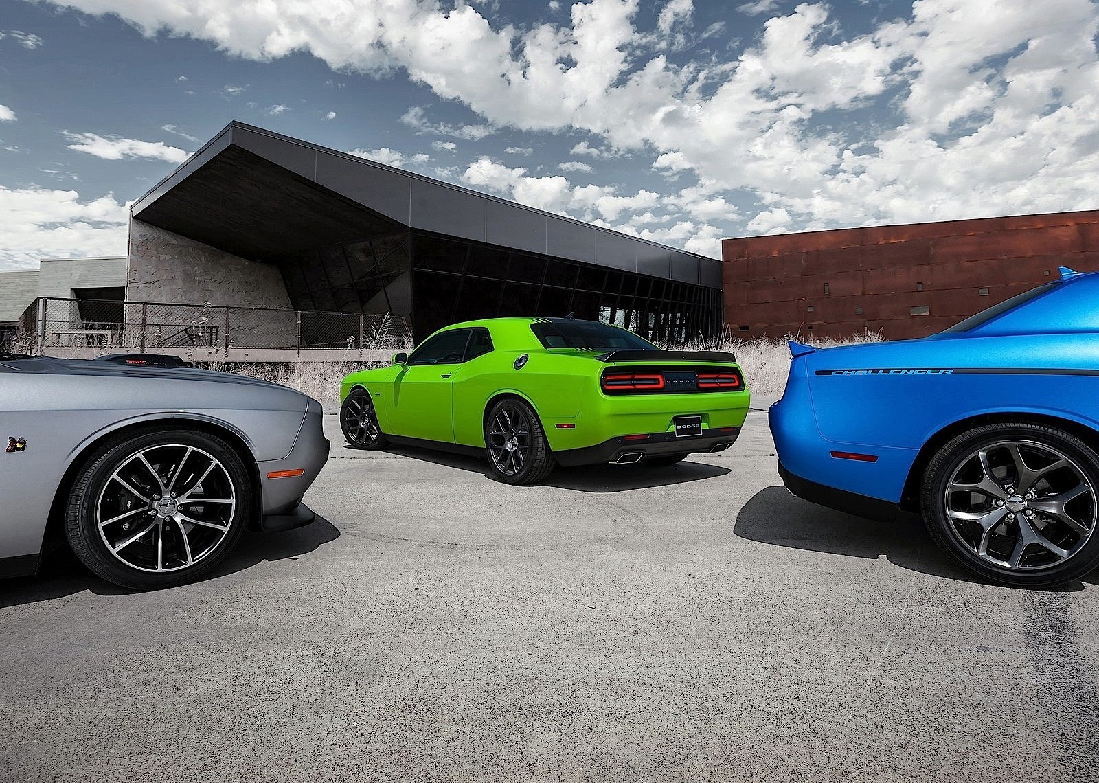 Dodge Challenger photo 85