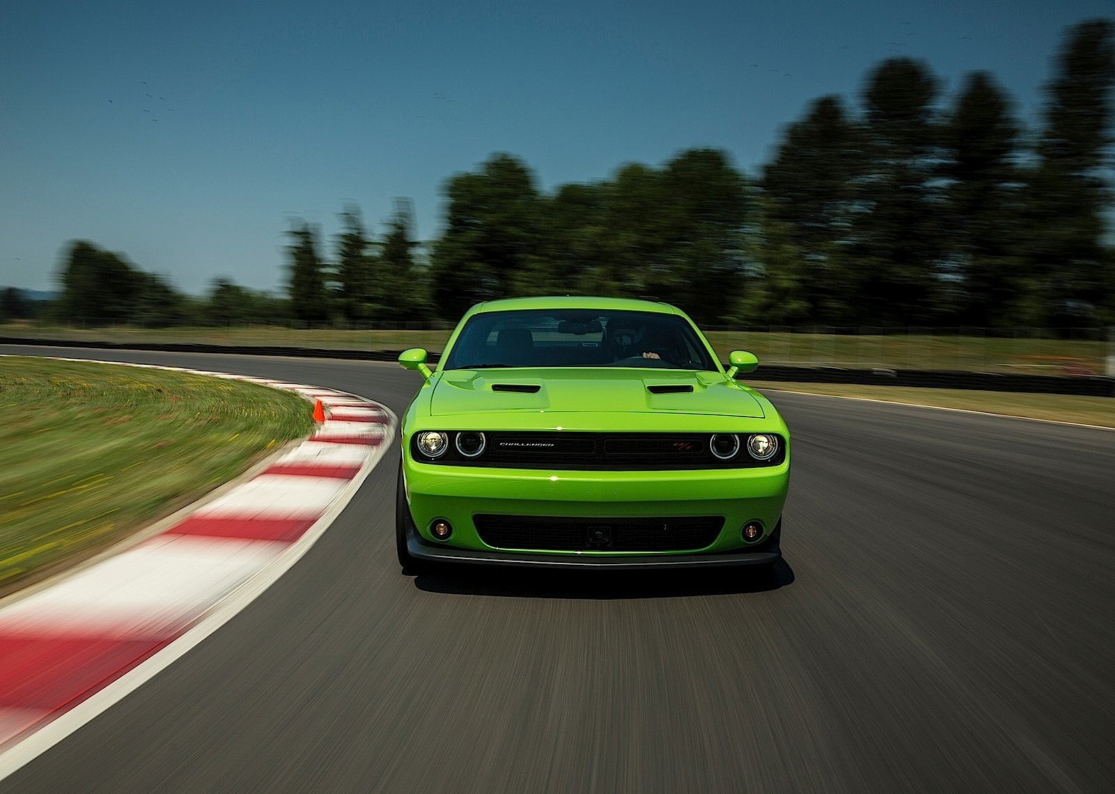Dodge Challenger photo 88