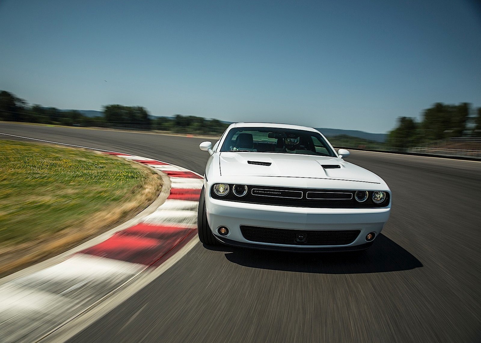 Dodge Challenger photo 90