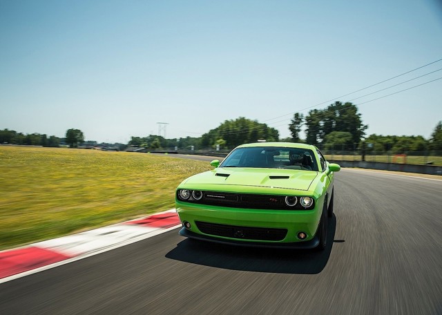 Dodge Challenger photo 93