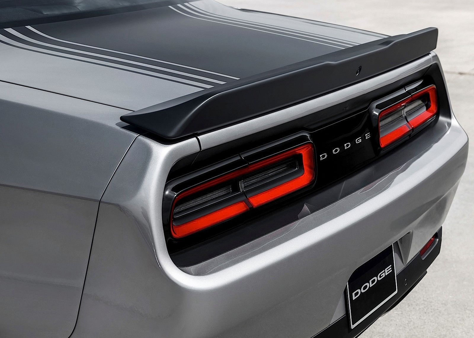 Dodge Challenger photo 109