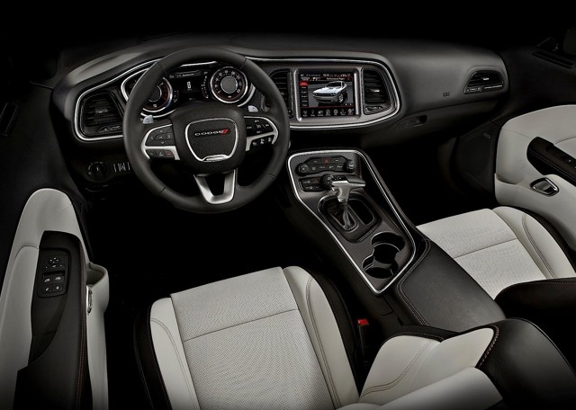 Dodge Challenger photo 112