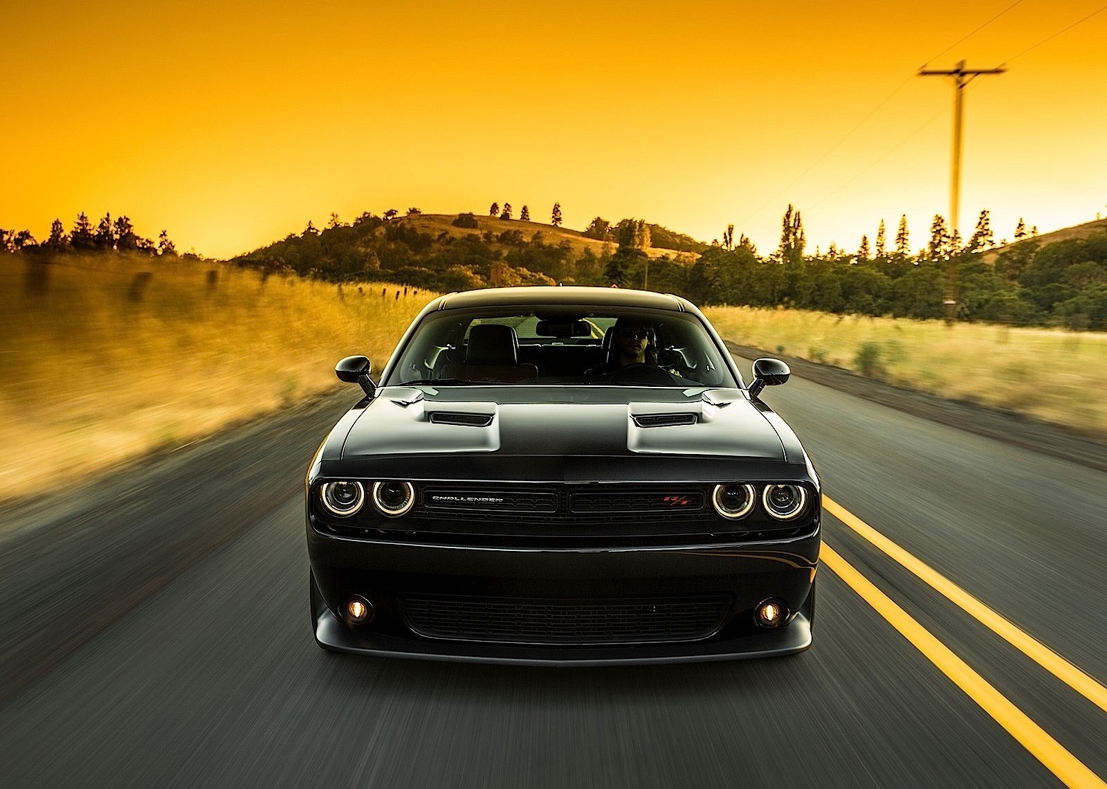 Dodge Challenger photo 29