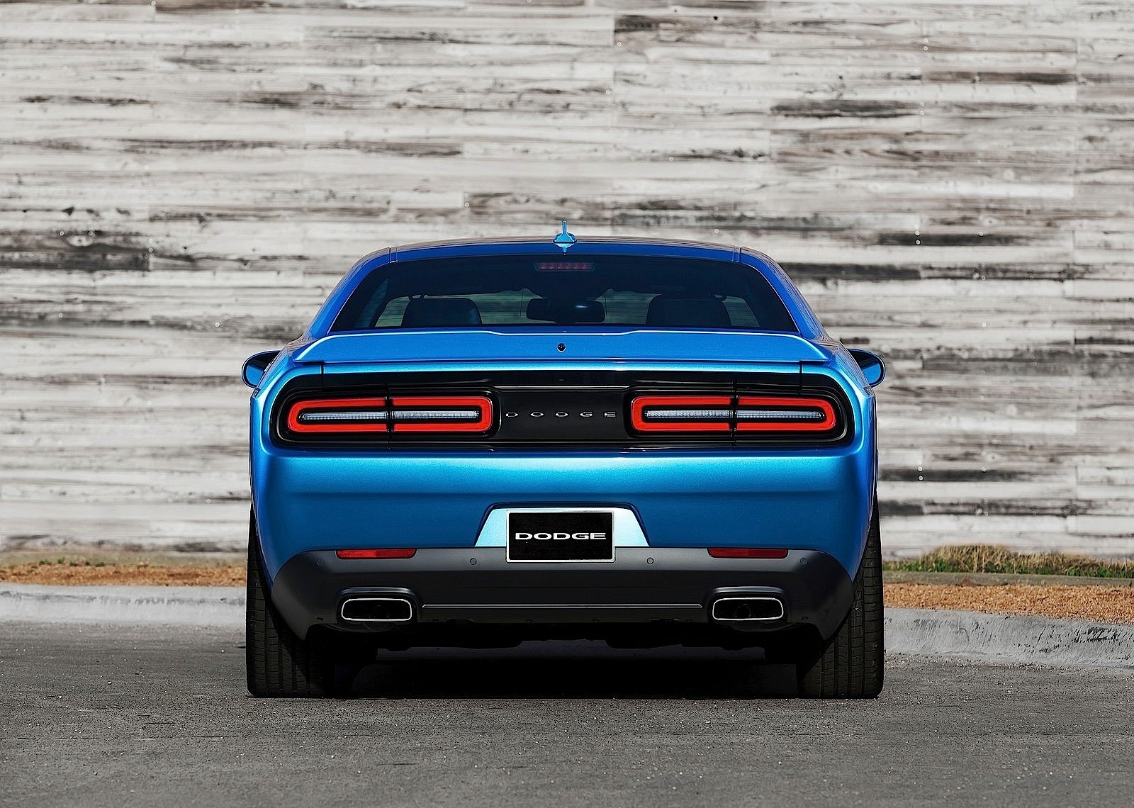 Dodge Challenger photo 38