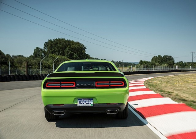 Dodge Challenger photo 40
