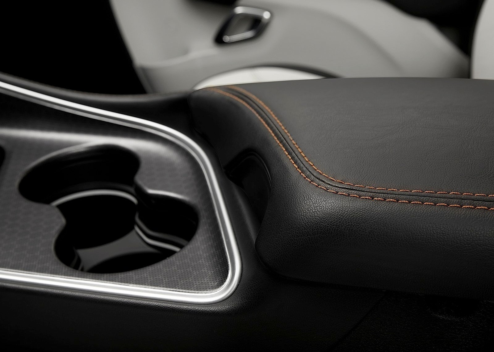 Dodge Challenger photo 117