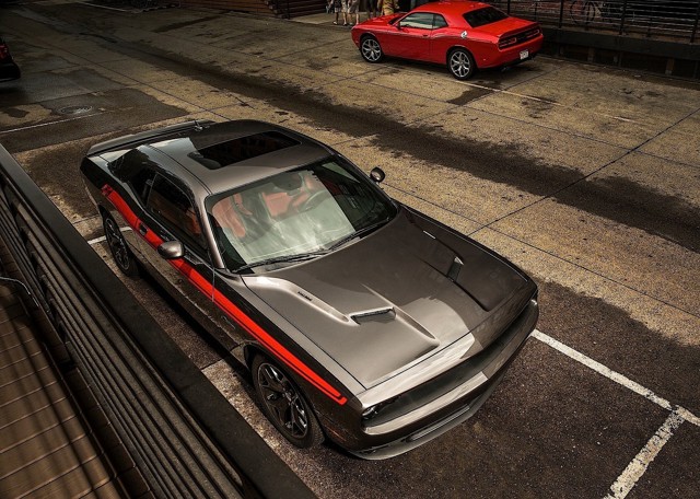 Dodge Challenger photo 46