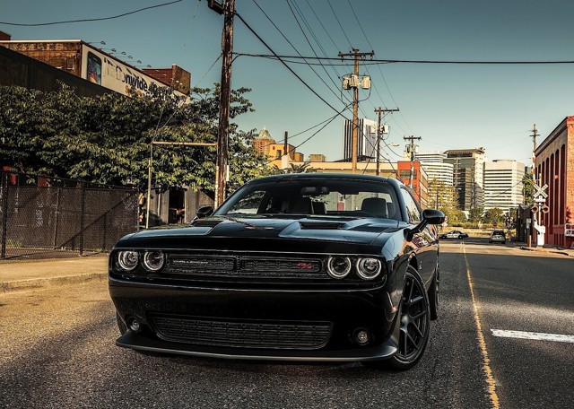 Dodge Challenger photo 56