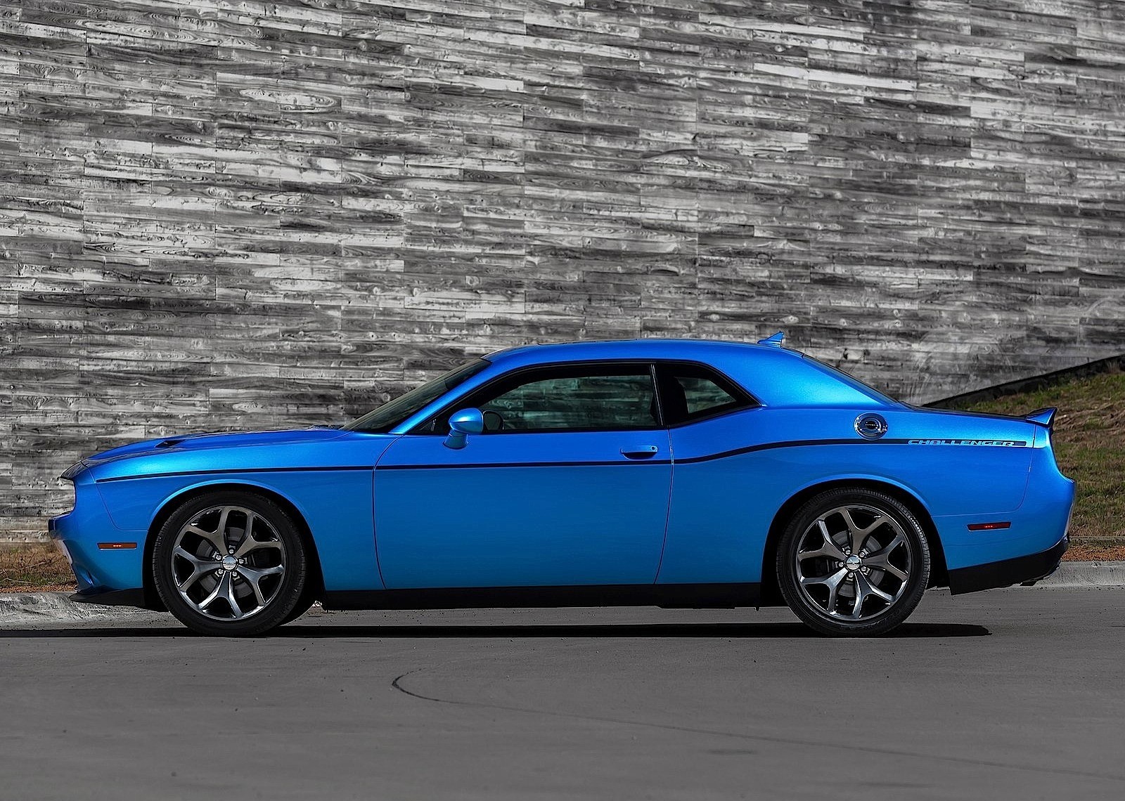 Dodge Challenger photo 63