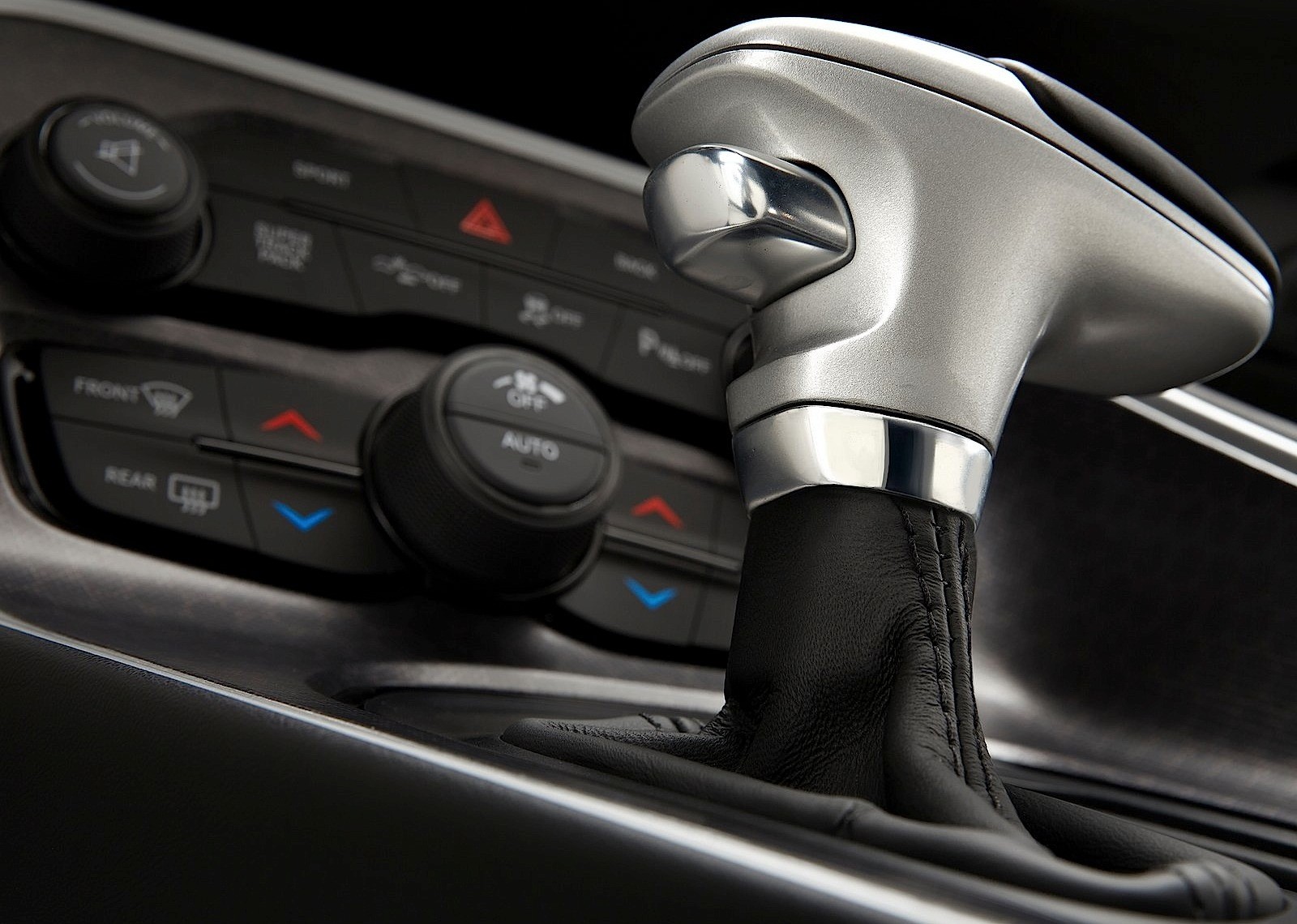 Dodge Challenger photo 119