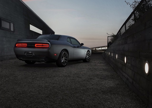 Dodge Challenger photo 70