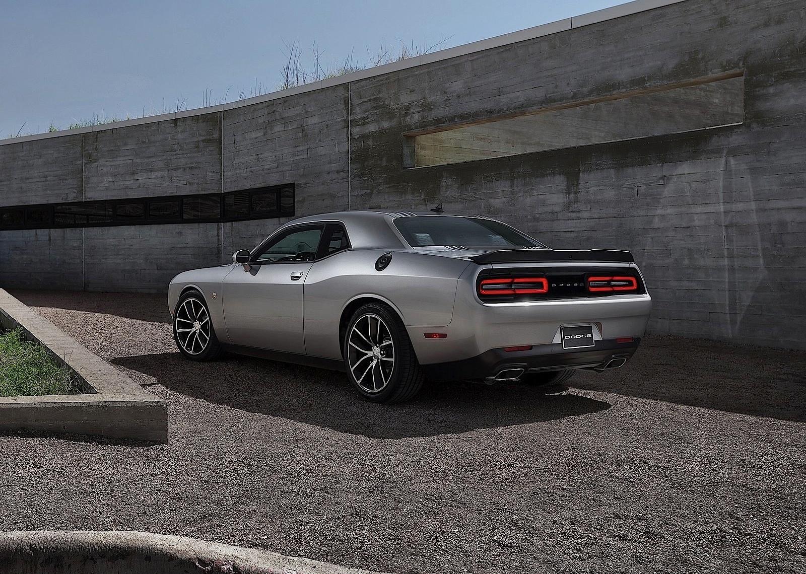 Dodge Challenger photo 71