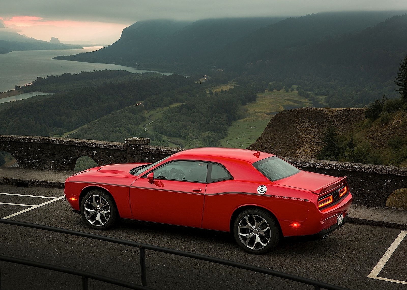 Dodge Challenger photo 75