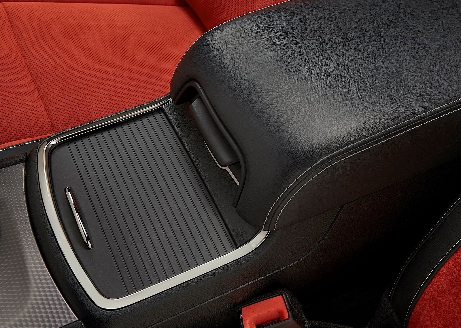 Dodge Charger Srt photo 106