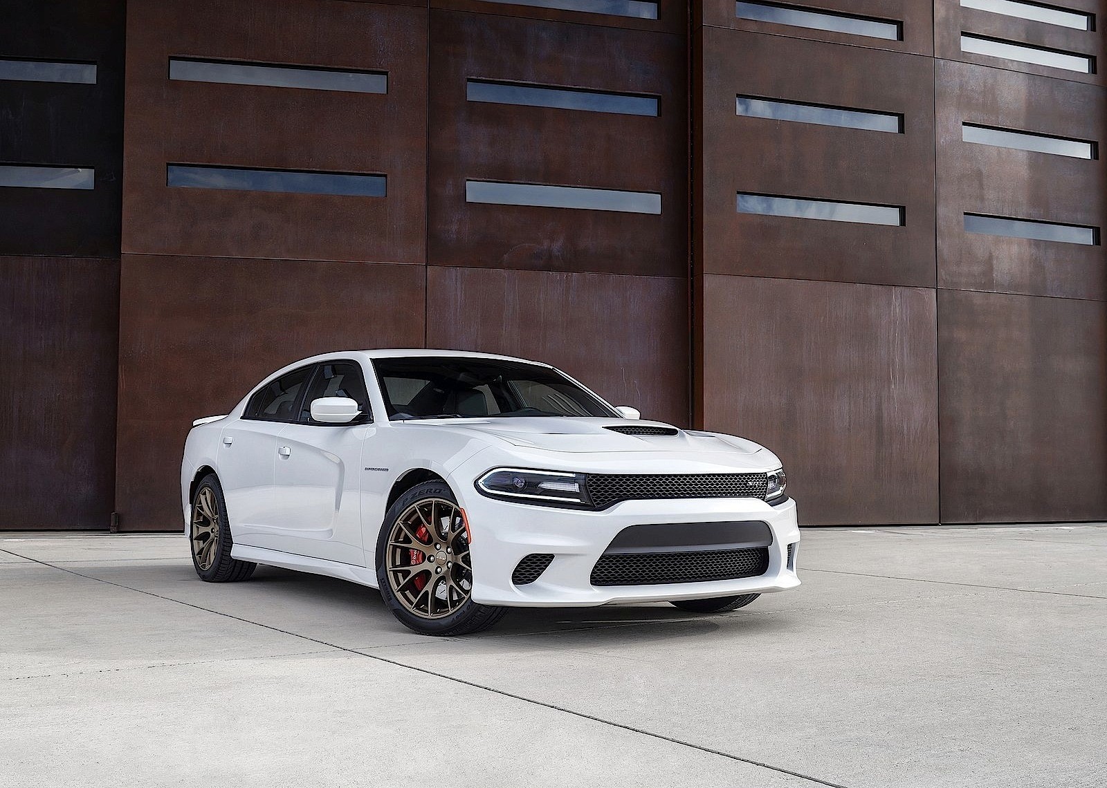 Dodge Charger Srt photo 2