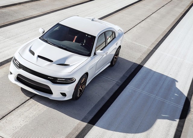 Dodge Charger Srt photo 5