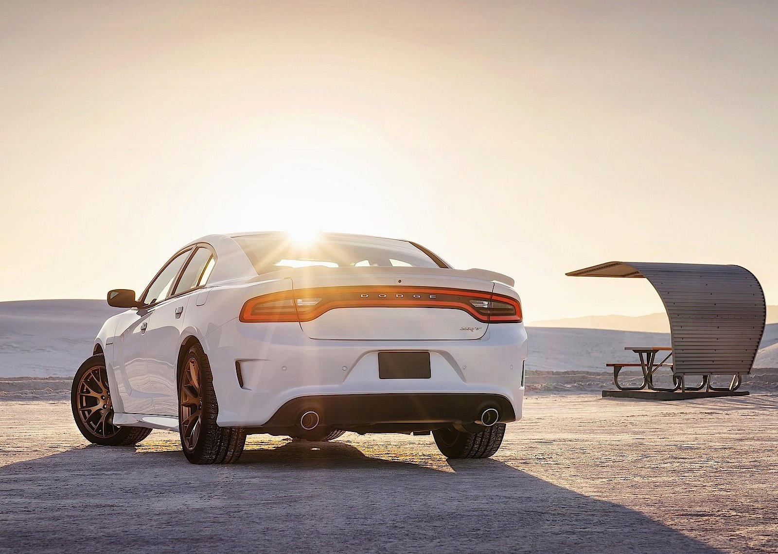 Dodge Charger Srt photo 18