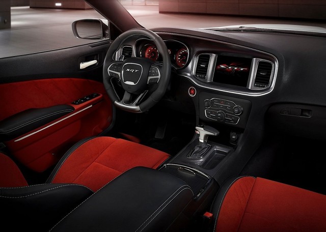 Dodge Charger Srt photo 99