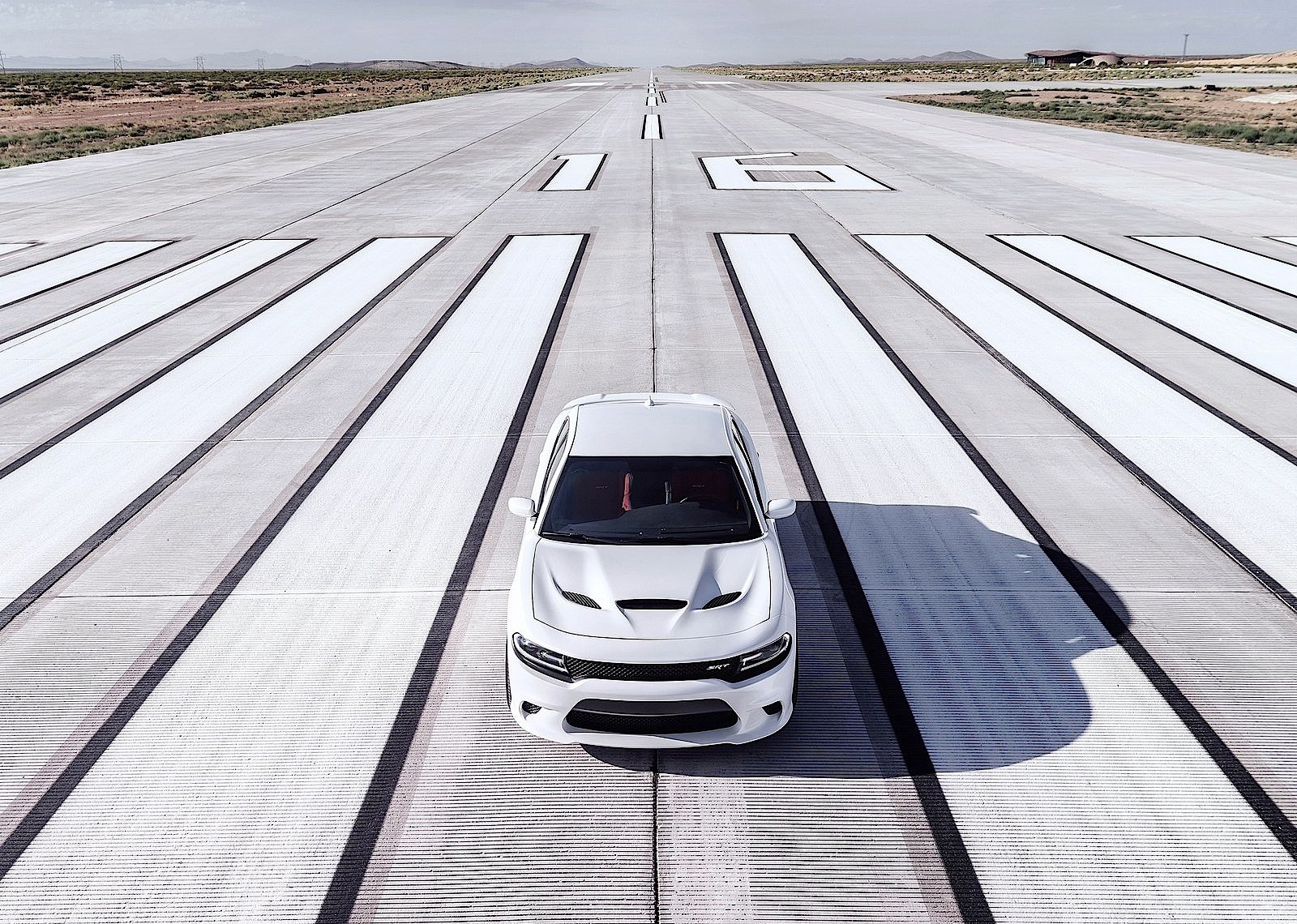 Dodge Charger Srt photo 31