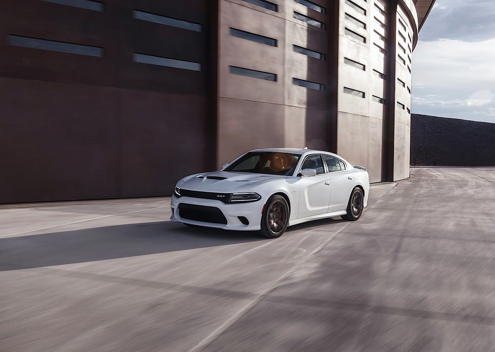 Dodge Charger Srt photo 59