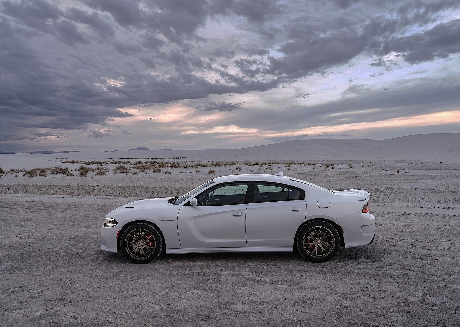 Dodge Charger Srt photo 67