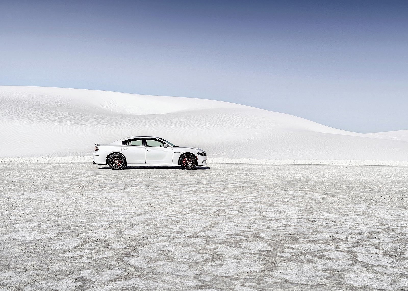 Dodge Charger Srt photo 68