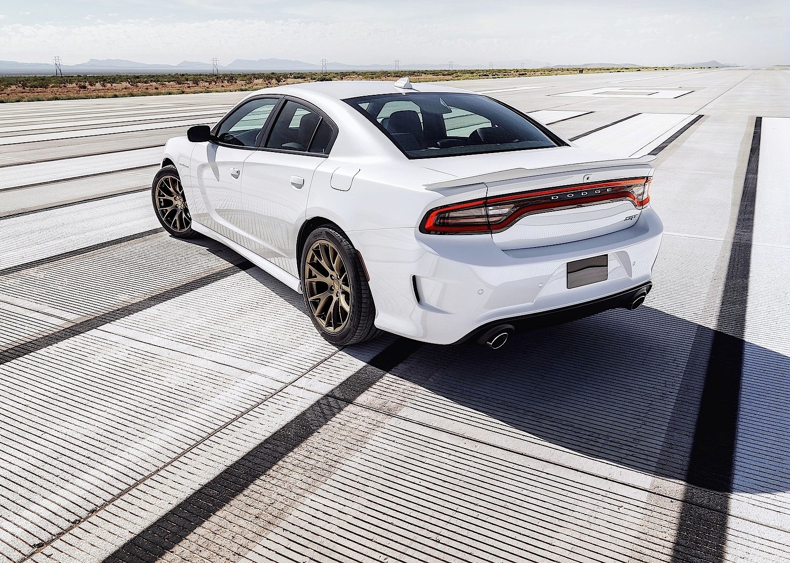 Dodge Charger Srt photo 74