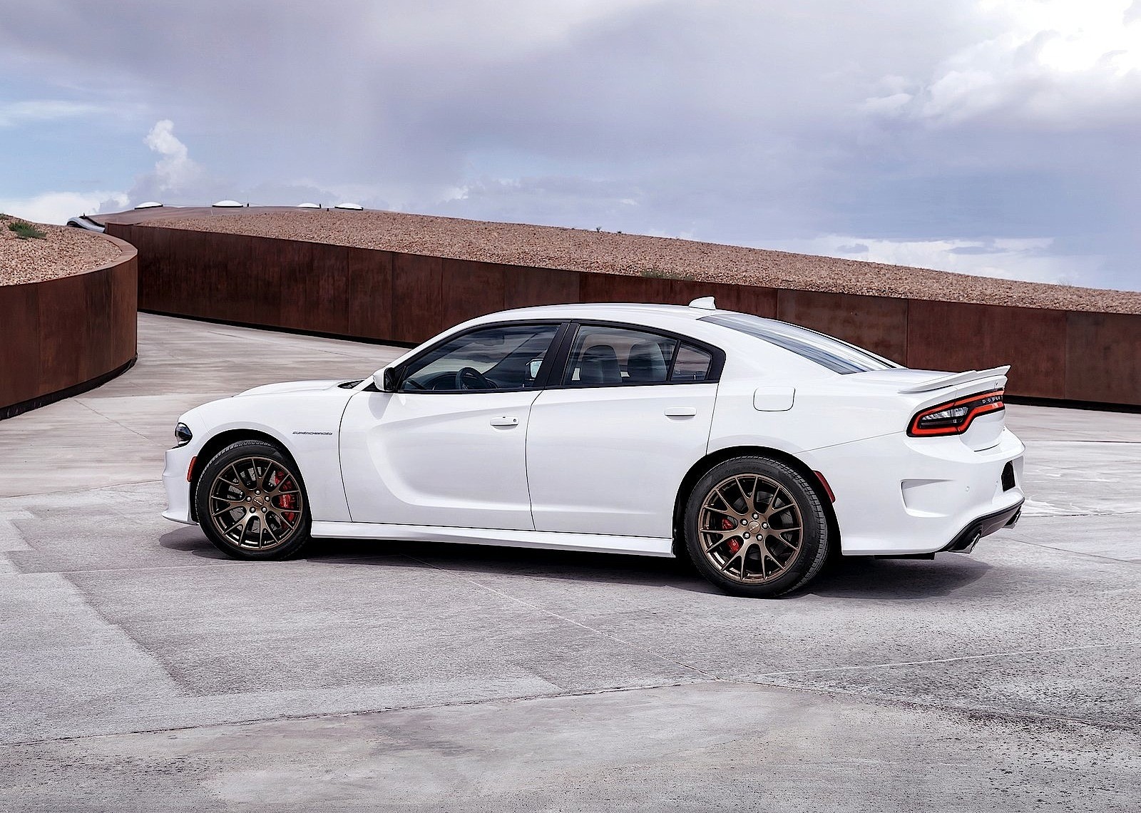 Dodge Charger Srt photo 78