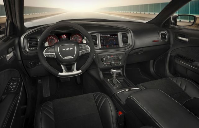Dodge Charger Srt photo 76