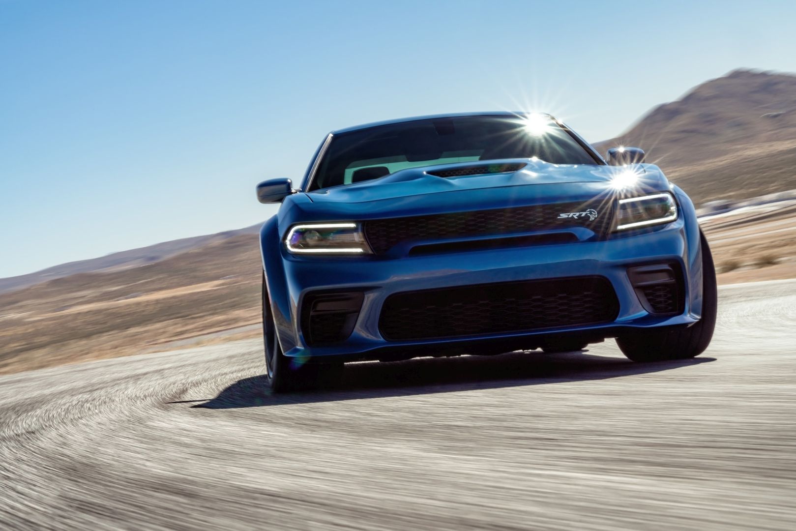Dodge Charger Srt photo 5