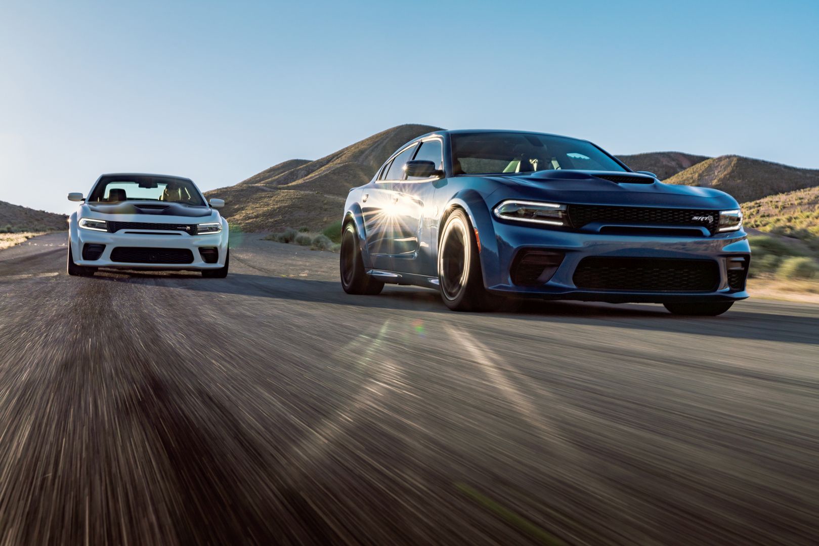 Dodge Charger Srt photo 6